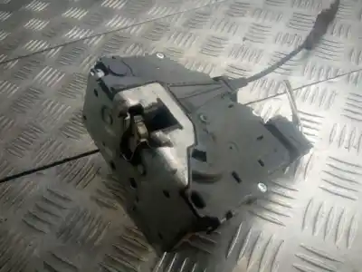 Pezzo di ricambio per auto di seconda mano serratura porta anteriore destra per opel corsa d catch me riferimenti oem iam 13258274  