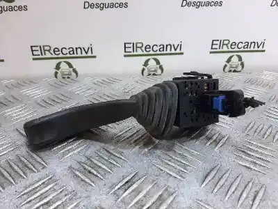 Pezzo di ricambio per auto di seconda mano COMANDO PULITO per OPEL MERIVA  Riferimenti OEM IAM 09185417  