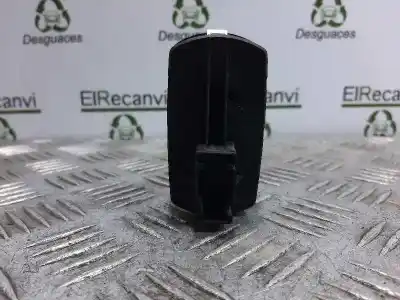 Pezzo di ricambio per auto di seconda mano interruttore alzacristalli anteriore sinistro per opel corsa d corsavan riferimenti oem iam 13258521  