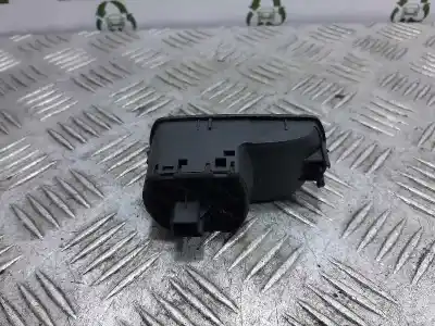 Pezzo di ricambio per auto di seconda mano interruttore alzacristalli anteriore destro per opel corsa d corsavan riferimenti oem iam 13189333  