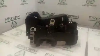 Second-hand car spare part left front door lock for opel corsa c blue line oem iam references 133106  