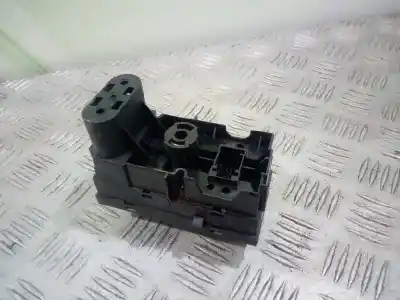 Second-hand car spare part headlights switch for opel meriva cosmo oem iam references 93394756  04061015