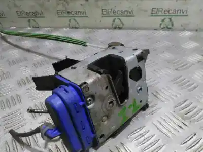Pezzo di ricambio per auto di seconda mano serratura porta posteriore sinistra per audi a3 (8l) 1.9 tdi riferimenti oem iam 8d0839015a  