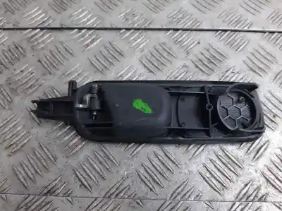 Pezzo di ricambio per auto di seconda mano maniglia interna anteriore destra per audi a3 (8l) 1.9 tdi riferimenti oem iam 8l0837020   Pezzo di ricambio per auto di seconda mano maniglia interna anteriore destra per audi a3 (8l) 1.9 tdi riferimenti oem iam 8l0837020
