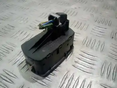 Second-hand car spare part left front power window switch for opel corsa d sport oem iam references 13258521aa  315625731