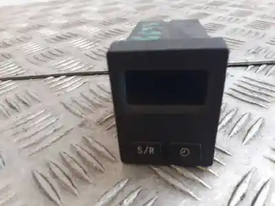 Second-hand car spare part multifunction display for bmw serie 3 compacto (e36) 316i oem iam references 62138361115  
