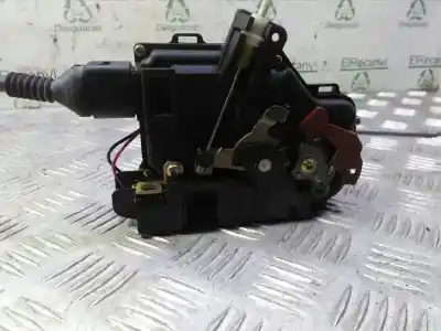 Second-hand car spare part front right door lock for audi a4 b6 (8e2) 2.0 oem iam references 4b1837016e  