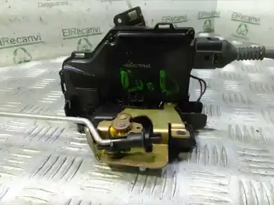 Second-hand car spare part front right door lock for audi a4 b6 (8e2) 2.0 oem iam references 4b1837016e  