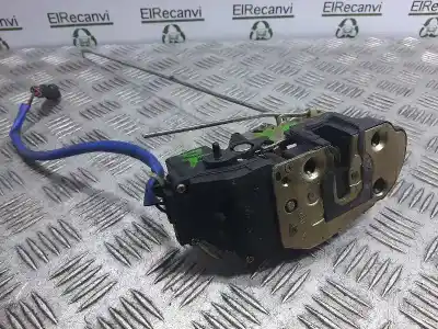 Second-hand car spare part rear right door lock for kia carens 1.8 monovolumen oem iam references 