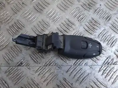 Tweedehands auto-onderdeel MULTIFUNCTIONELE BEDIENING voor PEUGEOT 307 (S1)  OEM IAM-referenties 96413388ZL  