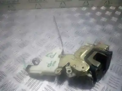 Peça sobressalente para automóvel em segunda mão fechadura da porta dianteira direita por nissan terrano/terrano.ii (r20) comfort referências oem iam 8055291l61