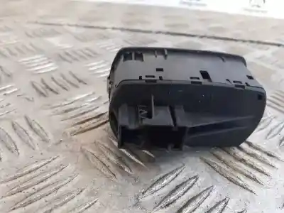 Pezzo di ricambio per auto di seconda mano  per OPEL CORSA D  Riferimenti OEM IAM 13258521AA  315625731