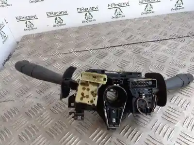 Автозапчасти б/у многофункциональное управление за RENAULT CLIO II FASE I (B/CBO) 1.2 Alize ссылки OEM IAM 7700419913  36911F