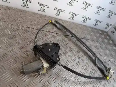 Peça sobressalente para automóvel em segunda mão elevador de vidros dianteira esquerda por renault clio ii fase ii (b/cb0) base authentique 65 cv / 48 kw referências oem iam 82002098  2 pins