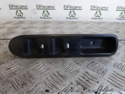 Second-hand car spare part Left Front Power Window Switch for PEUGEOT 307 (S1) 1.4 16V CAT (KFU / ET3J4) 88 CV / 65 KW OEM IAM references 27461  