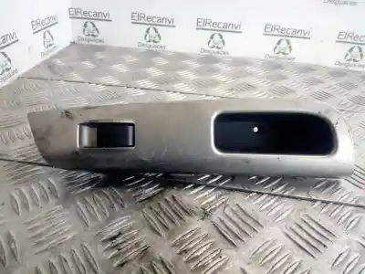 Second-hand car spare part Right Front Power Window Switch for TOYOTA COROLLA (E12) 2.0 D-4D Linea Luna Berlina OEM IAM references   