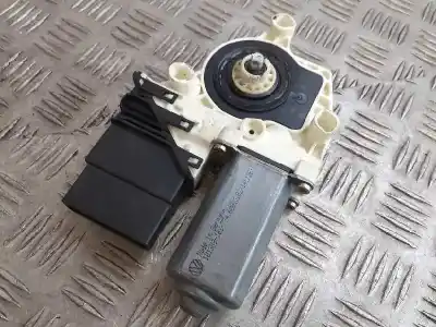 Second-hand car spare part Rear Left Window Motor for SEAT LEON (1M1) 1.9 TDI OEM IAM references 101389102  