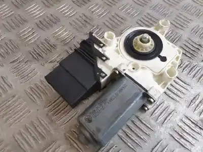 Pezzo di ricambio per auto di seconda mano motore alzacristalli posteriore sinistro per seat leon (1m1) 1.9 tdi riferimenti oem iam 101389102  
