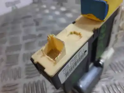 Pezzo di ricambio per auto di seconda mano Motore Alzacristalli Anteriore Destro per PEUGEOT 307 BREAK / SW (S1) BREAK XS Riferimenti OEM IAM 996388102  