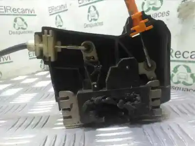 Second-hand car spare part left front door lock for opel combo cargo oem iam references 24434882  