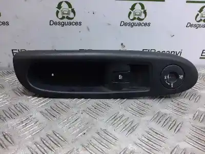 Автозапчасти б/у выключатель переднего правого окна за RENAULT CLIO II FASE II (B/CB0) Dynamique ссылки OEM IAM 8200084005  