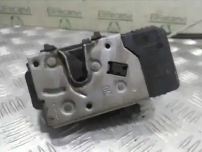 Peça sobressalente para automóvel em segunda mão fechadura da porta dianteira direita por opel meriva blue line referências oem iam 13154792  