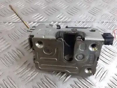 Автозапчастина б/у замок передній праві двері для dacia logan ambiance посилання на oem iam   