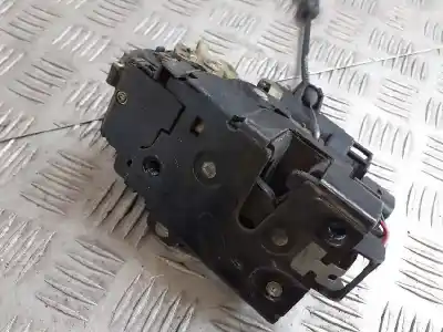Second-hand car spare part left front door lock for seat toledo (1m2) select oem iam references    Second-hand car spare part left front door lock for seat toledo (1m2) select oem iam references
