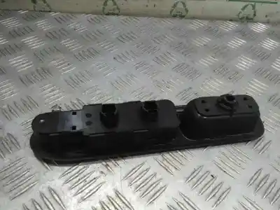Gebrauchtes Autoersatzteil Fensterschalter Vorne Links zum PEUGEOT 407 2.0 16V CAT (RFJ / EW10A) OEM-IAM-Referenzen 96468704XT  