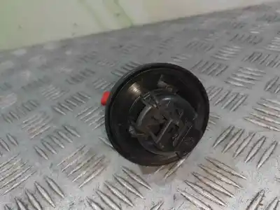 Gebrauchtes Autoersatzteil Tankdeckel zum PEUGEOT 307 (S1) 1.4 HDi OEM-IAM-Referenzen   