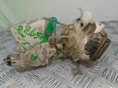 Peça sobressalente para automóvel em segunda mão fechadura da porta traseira esquerda por nissan terrano/terrano.ii (r20) aventura referências oem iam 