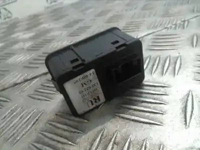 Second-hand car spare part Left Front Power Window Switch for OPEL CORSA C Blue Line OEM IAM references 24409205  13363202