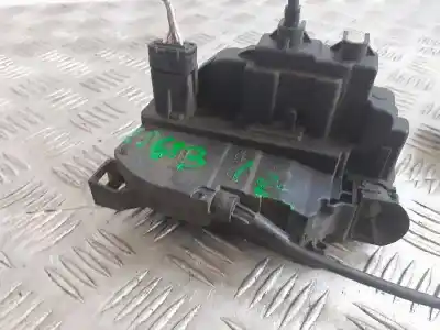 Автозапчастина б/у замок передніх дверей лівий для RENAULT CLIO III 20 Aniversario Посилання на OEM IAM   