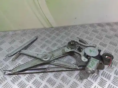 Автозапчастина б/у регулятор переднього правого скла для TOYOTA YARIS (NCP1/NLP1/SCP1) 1.4 D-4D Linea Luna Посилання на OEM IAM 8571052030  2 PINS