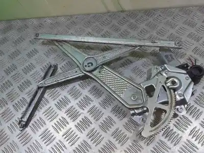 Автозапчастина б/у регулятор переднього правого скла для toyota yaris (ncp1/nlp1/scp1) 1.4 d-4d linea luna посилання на oem iam 8571052030  2 pins