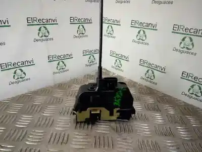 Автозапчастина б/у замок заднього правого дверя для RENAULT ESPACE IV (JK0) Grand Espace Expression Посилання на OEM IAM 8200017964  