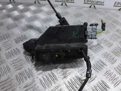 Peça sobressalente para automóvel em segunda mão fechadura da porta dianteira direita por peugeot 207 sport referências oem iam 24099816