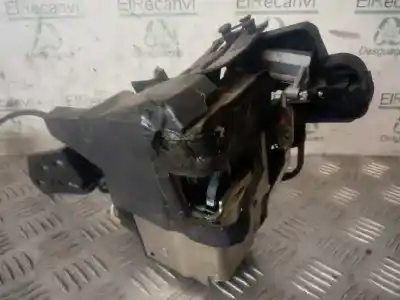Peça sobressalente para automóvel em segunda mão Fechadura Da Porta Dianteira Direita por FORD FIESTA (CBK) 1.6 16V CAT Referências OEM IAM 56124L  