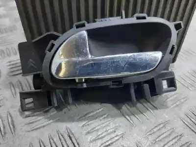 Peça sobressalente para automóvel em segunda mão puxador interior traseiro esquerdo por peugeot 207 sport referências oem iam 96555518vd
