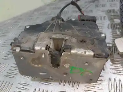 Second-hand car spare part front right door lock for opel corsa d catch me oem iam references   