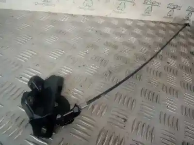 Second-hand car spare part left front door lock for citroen berlingo 1.9 d multispace oem iam references   