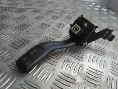 Pezzo di ricambio per auto di seconda mano controllo intermittente per audi a3 (8p) 2.0 16v fsi riferimenti oem iam 8p0953513a   Pezzo di ricambio per auto di seconda mano controllo intermittente per audi a3 (8p) 2.0 16v fsi riferimenti oem iam 8p0953513a