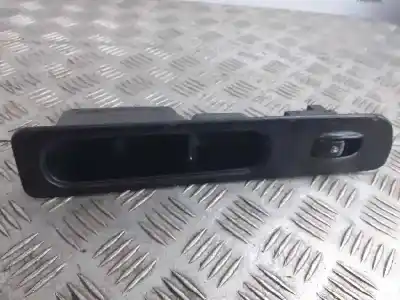 Piesă de schimb auto la mâna a doua panou comandã geamuri electrice spate dreapta pentru kia carens 1.8 monovolumen referințe oem iam 4735101000