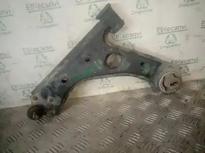 Piesă de schimb auto la mâna a doua Braț Suspensie Fațã Stânga Inferior pentru PEUGEOT BIPPER 8HSDV4TD Referințe OEM IAM 251109  