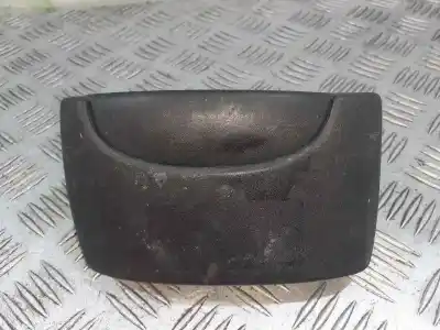 Автозапчастина б/у завнішня ручка задня ліва для RENAULT KANGOO (F/KC0) Authentique 84 CV / 62 KW Посилання на OEM IAM 700354527  