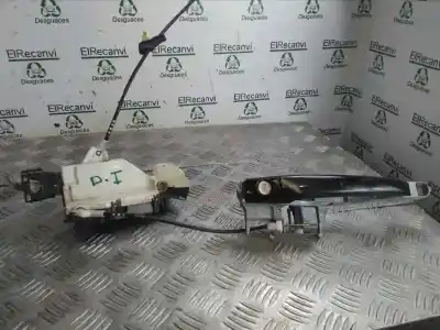 Peça sobressalente para automóvel em segunda mão fechadura da porta dianteira esquerda por peugeot 308 confort referências oem iam   