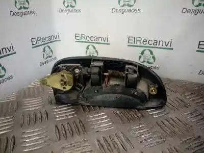 Автозапчастина б/у ліва передня зовнішня ручка для renault kangoo (f/kc0) authentique 4x4 посилання на oem iam 7700354478  