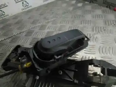 Peça sobressalente para automóvel em segunda mão fechadura da porta traseira direita por nissan note (e11e) note (e11e) referências oem iam   