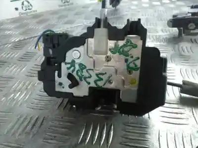 Peça sobressalente para automóvel em segunda mão fechadura da porta traseira direita por nissan note (e11e) note (e11e) referências oem iam   