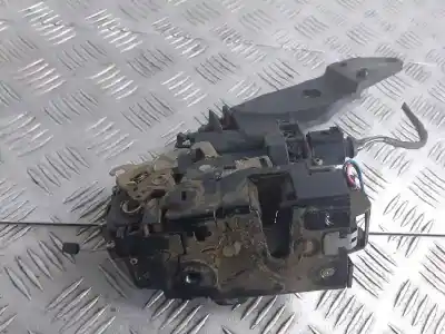 Автозапчастина б/у замок дверей заднього лівого для seat leon (1m1) 1.9 tdi посилання на oem iam 3b4839015m  